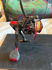 Souga Yilang YD2000 Spinning Reel Fishing Lure Rod Metal Head Front Drag picture