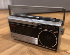 National Panasonic RX-1822 FM-AM Radio Cassette Recorder Mini Boombox Silver picture