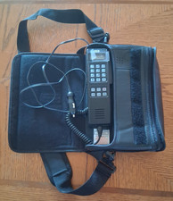 Vintage GTE Cellular Phone in original case with battery picture