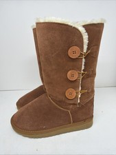 UGG Australia Women's Bailey Button Triplet Boots Chestnut size 9 picture