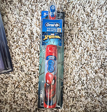 Oral-B Marvel Spiderman Kids Electric Toothbrush Battery Rotating Soft 3+ Red picture