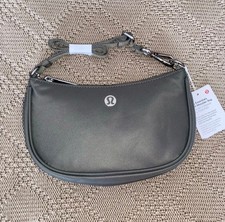 Lululemon City Essentials Small Shoulder Bag Black New With Tags 3L picture