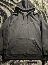 Patagonia Men's XL Black Pullover Hoodie Graphic Logo Pockets picture