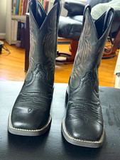 Ariat Men Black Genuine Leather Western Boots US 7D Style 10016292, New w/o Box picture