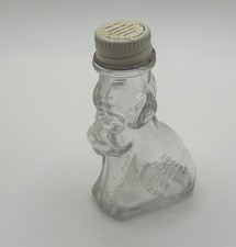 VINTAGE J. C. CROSETTI JEANETTE PA DOG SHAPED GLASS CANDY CONTAINER with Lid  picture