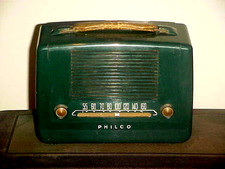 ANTIQUE RADIO PHILCO PORTABLE 50-621 GREEN CABINET WORKING picture