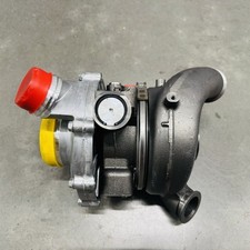 Genuine FORD 17-19 Ford F-250 - F-550 Super Duty 6.7 Turbocharger HC4Q-9G438-AD picture