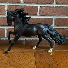 Breyer Traditional: Kripton Seni II picture