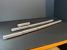 KATO N Scale Southern Pacific SP 10-Car Passenger Set Custom Painted Red Stripe picture