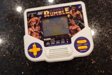 Vintage Tiger ROYAL RUMBLE Wrestling Handheld Electronic Tabletop Video game  D5 picture