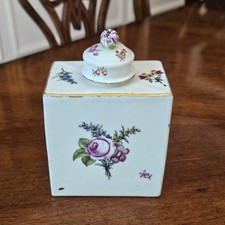 18C. Rare Early 1700s Antique Meissen  Deutsche Blumen Porcelain Tea Caddy & Bud picture
