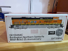 ScaleTrains HO GE ES44AC Diesel Locomotive BNSF #6163 25th Anniversary SXT32894 picture