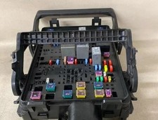 2015-2019 GMC SIERRA 2500 3500 Pickup Engine Fuse Box GENUINE OEM picture
