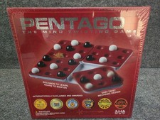 PENTAGO The Mind Twisting Game picture