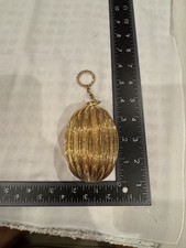 Unique Vintage Ciner Compact 3.5