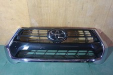 15026 GUN125 Late Hilux Genuine Grill 53100-0KG60 OEM Toyota Pickup JDM picture
