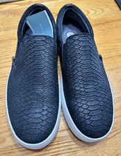 Revitalign Boardwalk Leather Sneaker - New picture