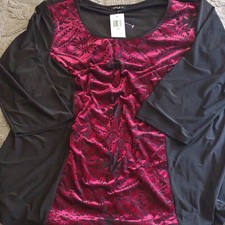Sami & Jo Women's 3X Plus Black Red Floral  Stretch Top $10.00 picture