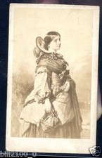 PHOTO CDV Bulla Frères .. young Provencal woman .. COSTUME .... picture