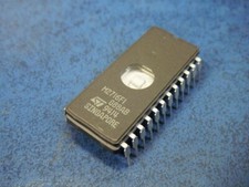 ST Micro M2716F1 IC Memory Chip EPROM 2Kx8 picture