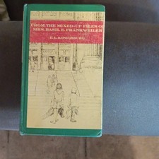 From the Mixed-Up Files of Mrs. Basil E. Frankweiler - E.L. Konigsburg 7th print picture