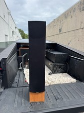 Paradigm Legend v.3 ,one speaker picture