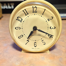 Westclox white Round Analog Wind-Up Alarm Clock Vintage/Retro Made in USA picture