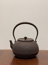 Antique Japanese Cast Iron Kettle Teapot  Rare 南部鐵器 picture