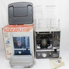 Vintage Robeson since 1879 radiant kerosene heater 11,000 BTU w/ owner's manual picture