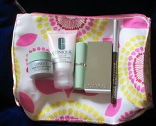 Clinique 5-piece 'Accessories 101' Bonus Collection with Cosmetic Bag NEW picture