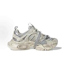 adidas XLG RUNNER DELUXE Silver JS1588-NEW WITH BOX picture