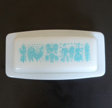 Vintage Pyrex Amish Butterprint Pattern 1/4 lb Covered Butter Dish and Lid picture