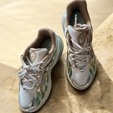 Puma Inverse Shimmer Sneakers Warm White/Archive Gold-Brand new-size 5.5 womens picture