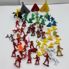Western Cowboys and Indians 2inch Tall Plastic Figures Lot Toys - Vintage picture
