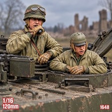 1/16 Scale WWII US Tank Crew On Radio 2-Figure Set 120mm Resin Model Kit 1648 picture