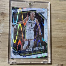 2025 Paige Bueckers #5 | Panini (White Seismic) Prizm Rookie WNBA picture