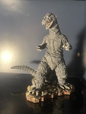 Godzilla 1955 Raids Again 20cm Polystone Resin Kit Atlier Aya - Finished Product picture