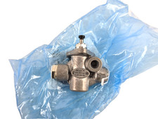 NOS Genuine Bosch Fuel Supply Pump LP 0440008201 5010870R92 KG24P228 picture