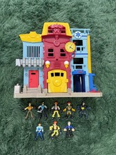 Fisher-Price Imaginext Emergency Rescue City Playset with 8 Action Figures Lot picture
