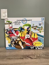2012 K’nex Mariokart Wii MARIO  & DONKEY KONG BEACH RACE BUILDING SET, COMPLETE picture