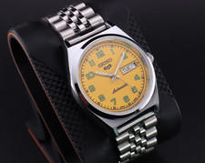 Vintage Seiko 5  Automatic 6309A Men's Wrist Watch, Day / Date- Japan Made picture