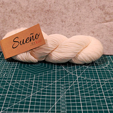 HiKoo Sueño Sock Super Fine Superwash Merino Bamboo Yarn Skein Cream 1111 picture