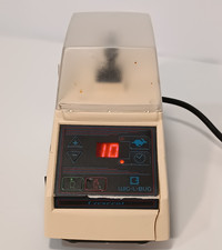 Dentsply C020200 Rinn Crescent MSD Wig-L-Bug Amalgamator, Cracked, Working, 110V picture