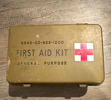 Vintage US Military First Aid Kit 1970s Vietnam Era NSN 6545-00-922-1200 picture