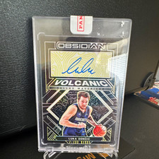 Panini 2021-22 Obsidian Volcanic VS-LKD Luka Dončić Mavericks Auto 04/10 🔥 🔥 picture