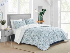 Poppy & Fritz Olivia Cotton Blue Duvet Cover Set MSRP: $55 - King picture
