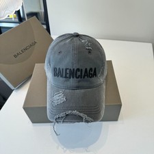 New Balenciaga sun cap, unisex. picture
