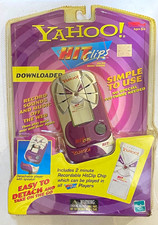 Vintage 2000 Yahoo HitClips Downloader Tiger Electronics NEW SEALED Yellowed picture