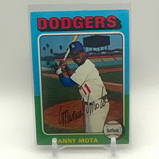 Topps 1975 Manny Mota Los Angeles Dodgers Autographed Signed #414 Card picture
