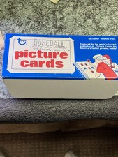 1982 Topps Baseball Starter Set 425 plus different cards from Vending box picture
